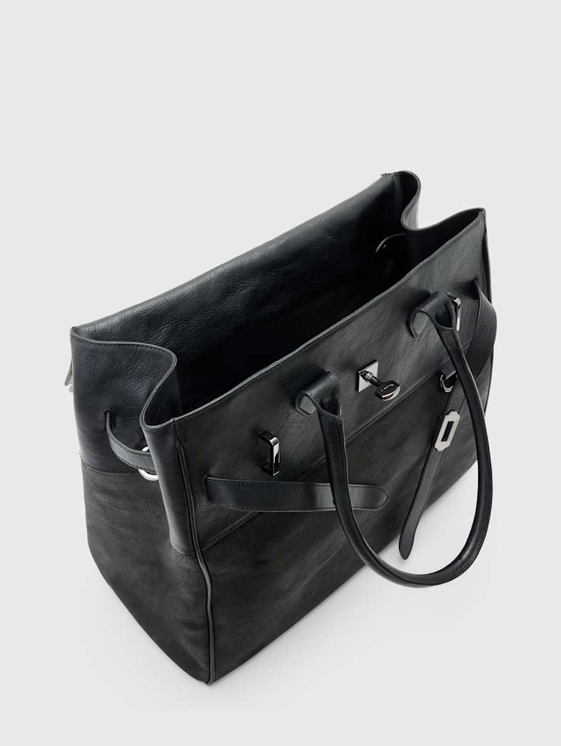 John Varvatos HERITAGE DUFFLE BAG Accessories All Accessories Bags HERITAGE DUFFLE BAG BLACK