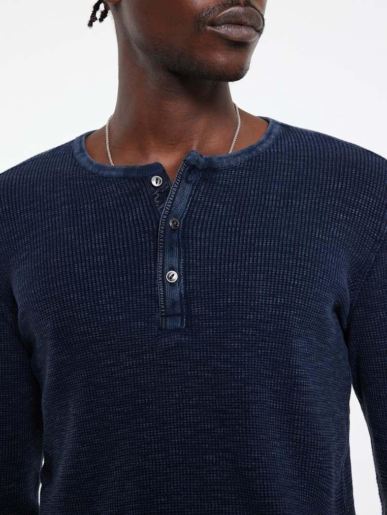 John Varvatos MEMPHIS WAFFLE HENLEY Clothing Featured JV ESSENTIALS MEMPHIS WAFFLE HENLEY NAVY