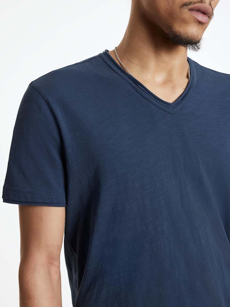 John Varvatos MILES V-NECK Clothing Featured JV ESSENTIALS MILES V NECK BLUE GRPHTE