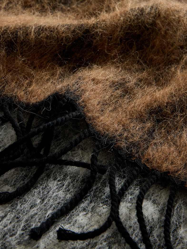 John Varvatos TAPE YARN SCARF Outlet Outlet Shoes & Accessories TAPE YARN SCARF CHAMOIS