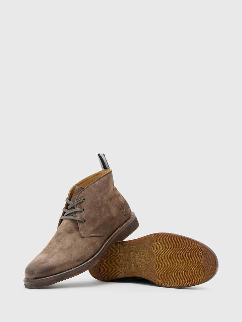 John Varvatos VARICK CHUKKA Shoes All Shoes Boots VARICK CHUKKA CHARC BROWN