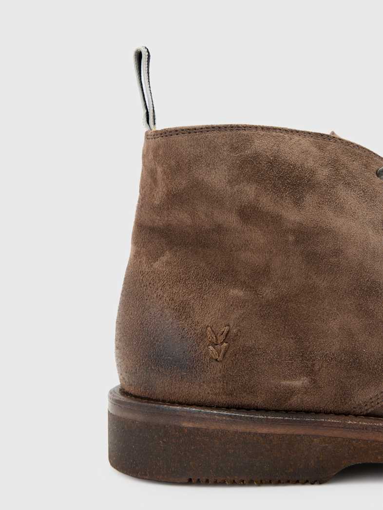 John Varvatos VARICK CHUKKA Shoes All Shoes Boots VARICK CHUKKA CHARC BROWN