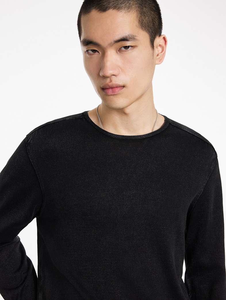 John Varvatos WALTER CREW NECK SWEATER Clothing Featured JV ESSENTIALS WALTER CREW NECK SWEATER BLACK