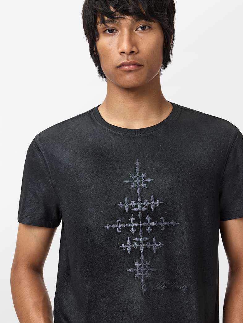 John Varvatos WROUGHT IRON TEE Clothing Tops Graphic Tees WROUGHT IRON TEE BLACK