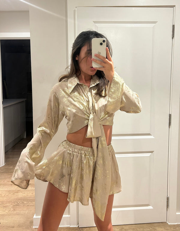 John Varvatos Gold Shirt And Frill Short Suit