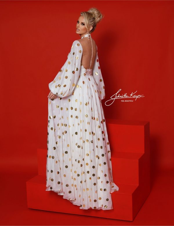 Legends Of The Runway DVL2 – VIKTOR