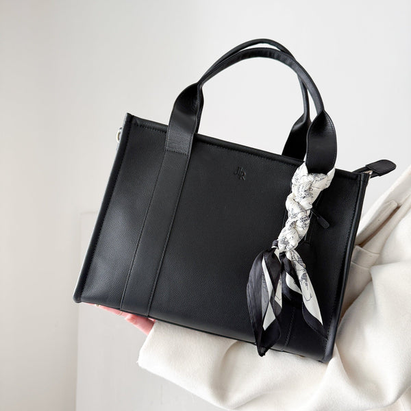 Johnny Loves Rosie Belgravia Scarf