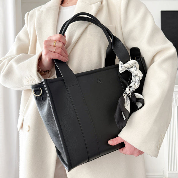 Johnny Loves Rosie Belgravia Scarf