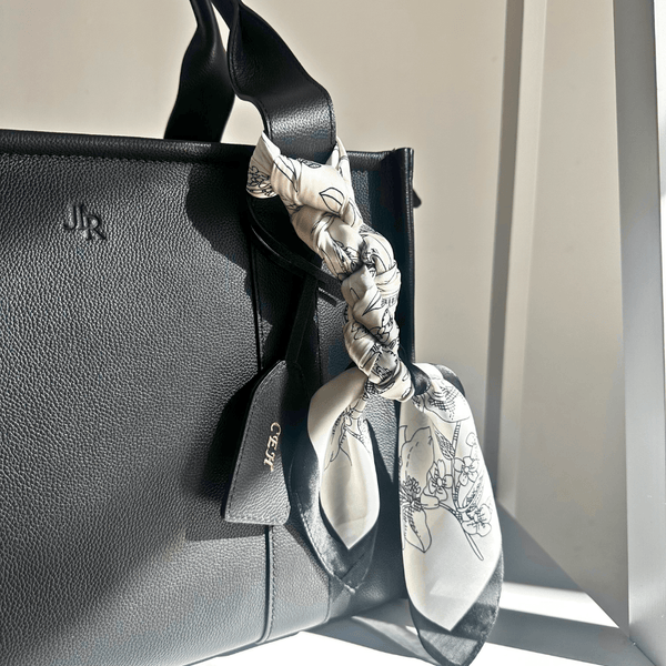 Johnny Loves Rosie Belgravia Scarf