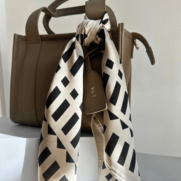 Johnny Loves Rosie Knightsbridge Scarf