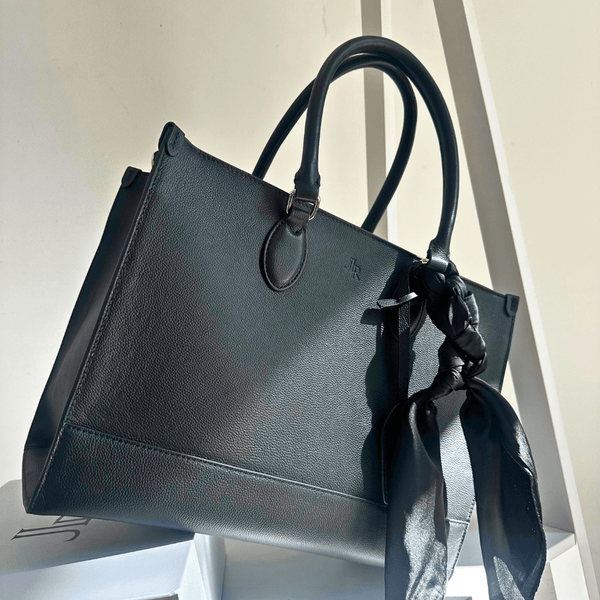 Johnny Loves Rosie Regent Scarf