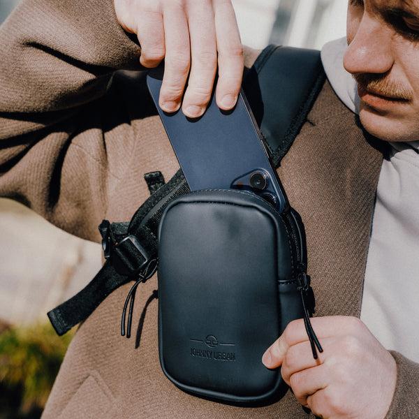 Johnny Urban Front Pack "Toby" Black