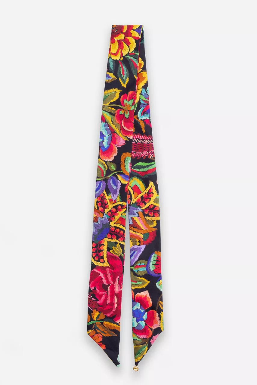 johnny was ANTIQUA FLOWER SILK SCARF Antiqua Flower Print