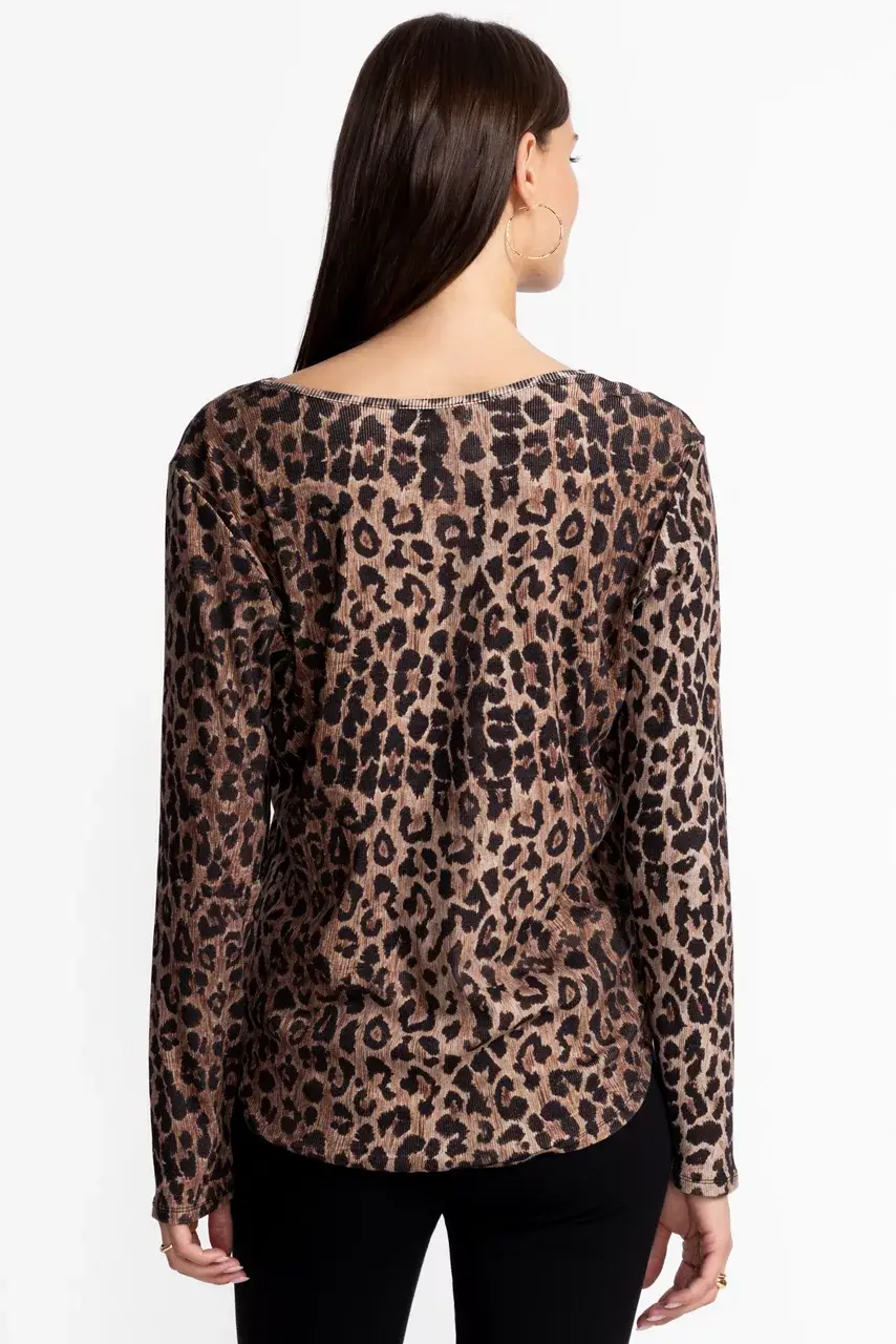Johnny Was BEE ACTIVE RIBBED LONG SLEEVE TEE Ash Leopard