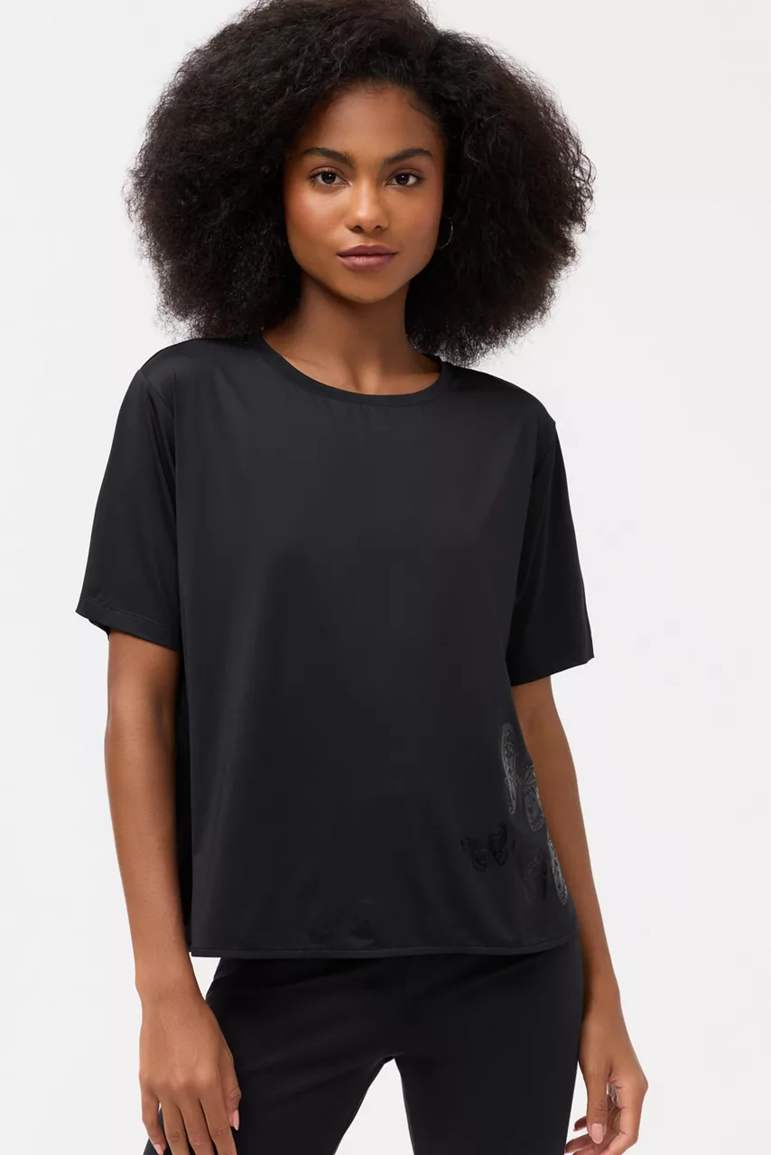 Johnny Was Bee Active Short Sleeve Oversize Crop Tee Black