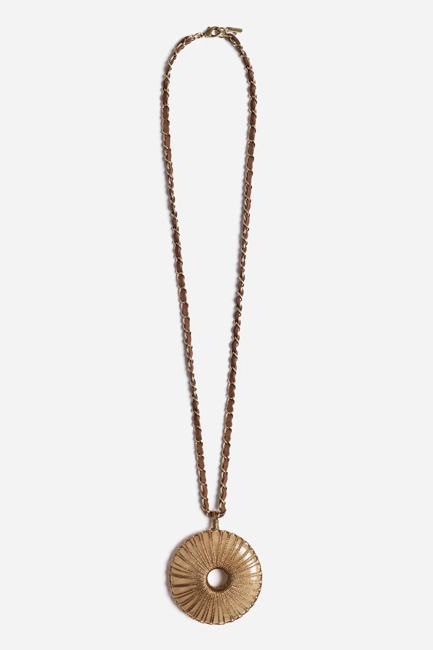 johnny was CRYSTAL PENDANT SUEDE CHAIN NECKLACE Gold