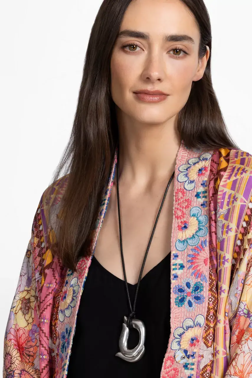 Johnny Was ABSTRACT SWOOSH PENDANT NECKLACE Silver