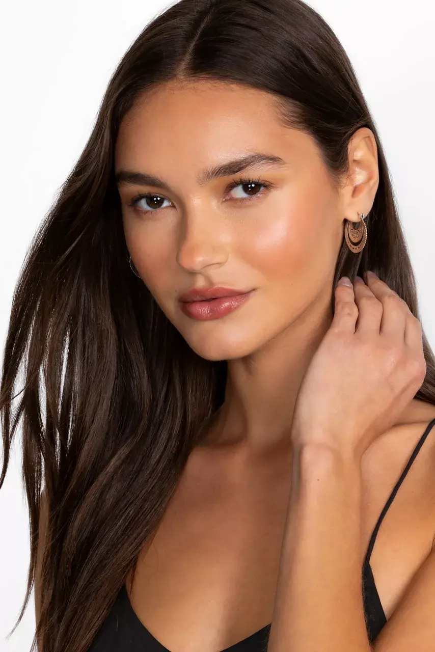 Johnny Was AMAZING CURVE HOOP EARRINGS Silver