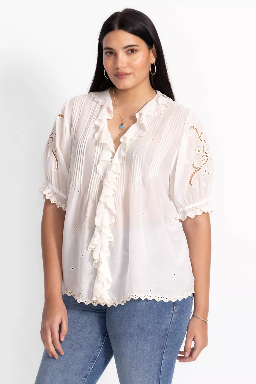 johnny was ANETTE RUFFLE BLOUSE Natural