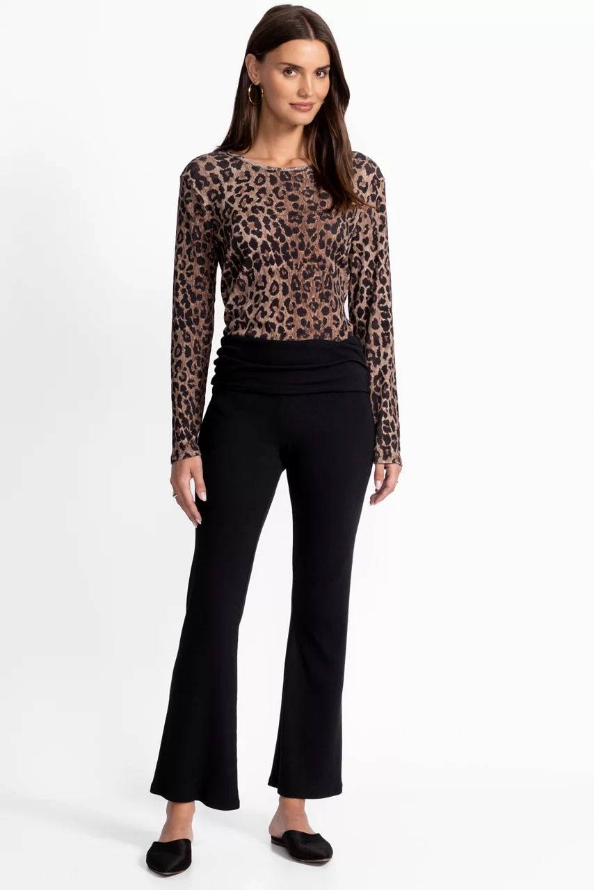 johnny was BEE ACTIVE RIBBED FOLDOVER FLARE Black