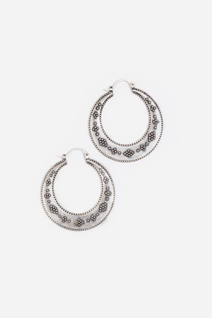 johnny was BYZANTINE HOOP EARRINGS Silver