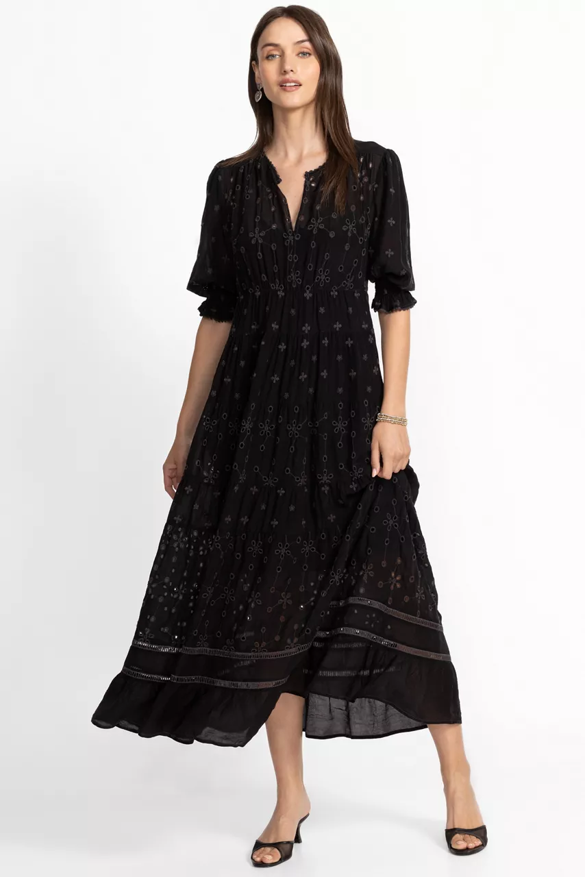 Johnny Was DAPHNE EMBROIDERED MAXI DRESS Black