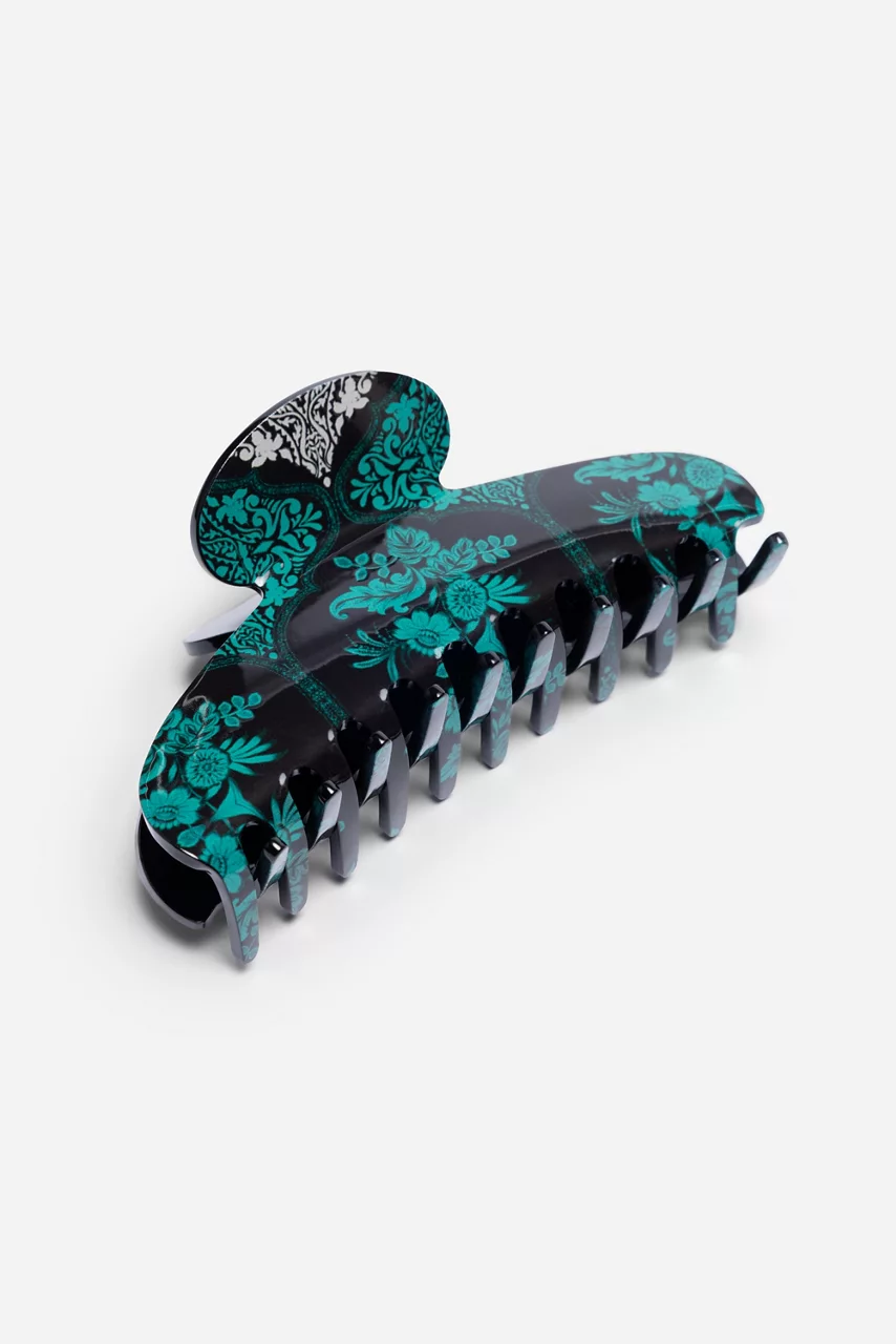 johnny was DELPHINI HAIRCLIP Delphini