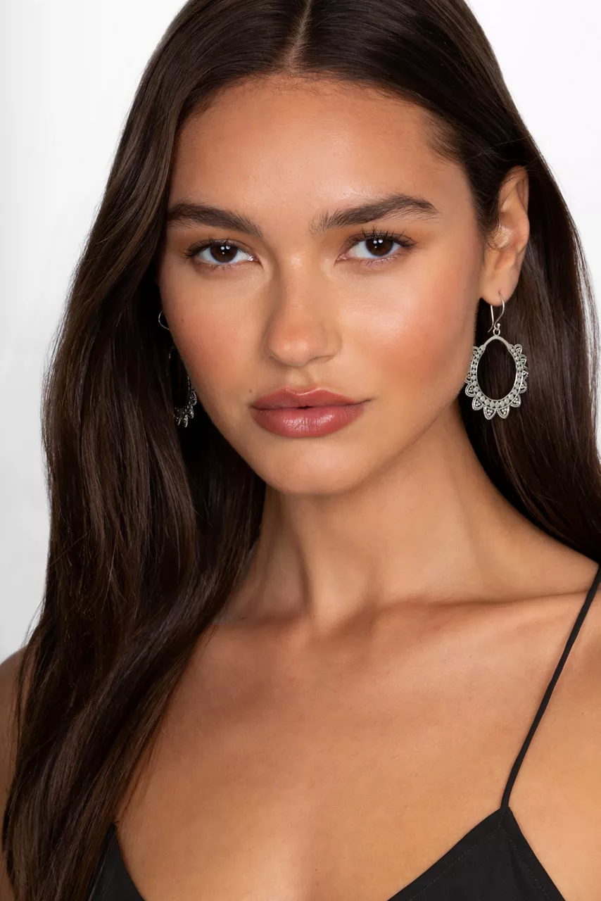 Johnny Was GLAMOROUS PETAL EARRINGS Silver