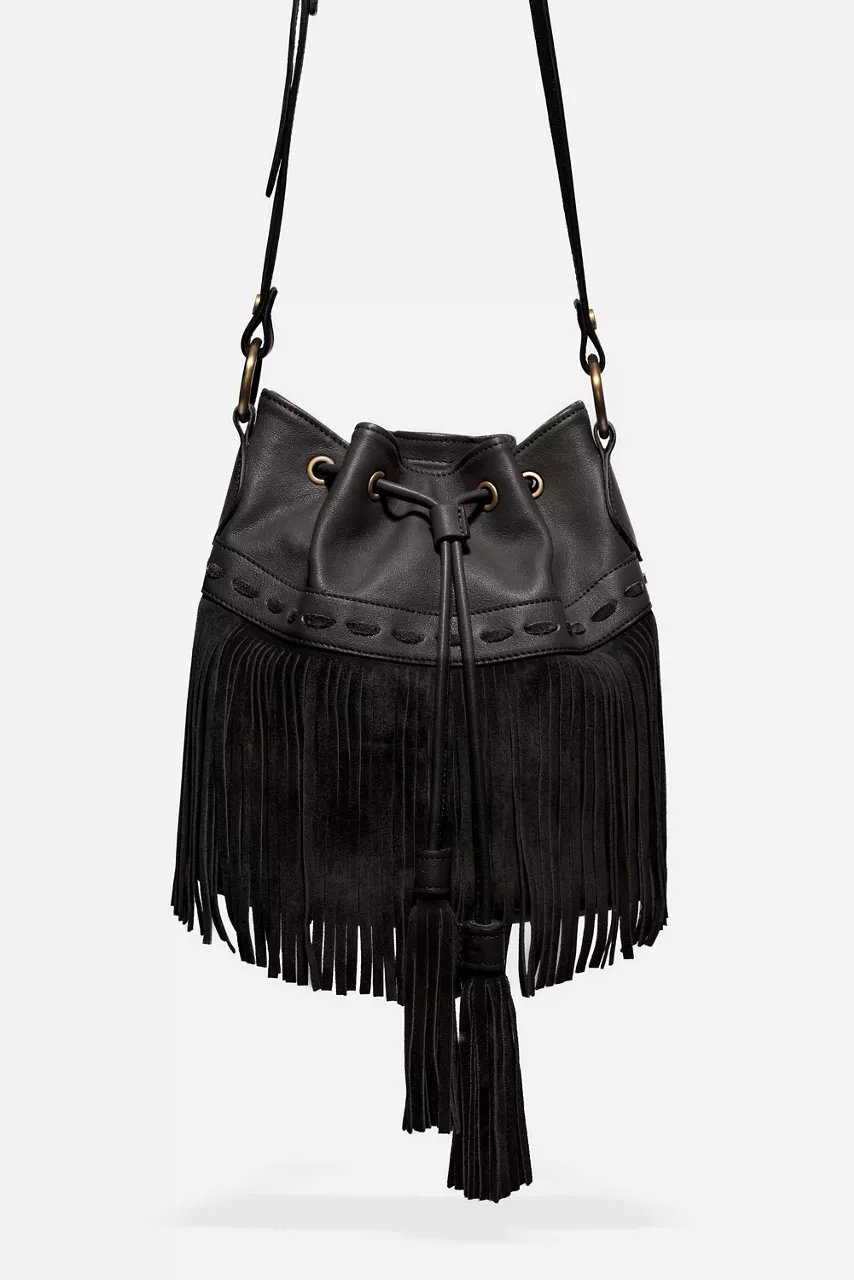 johnny was ITALIAN LEATHER FRINGE BUCKET BAG Black