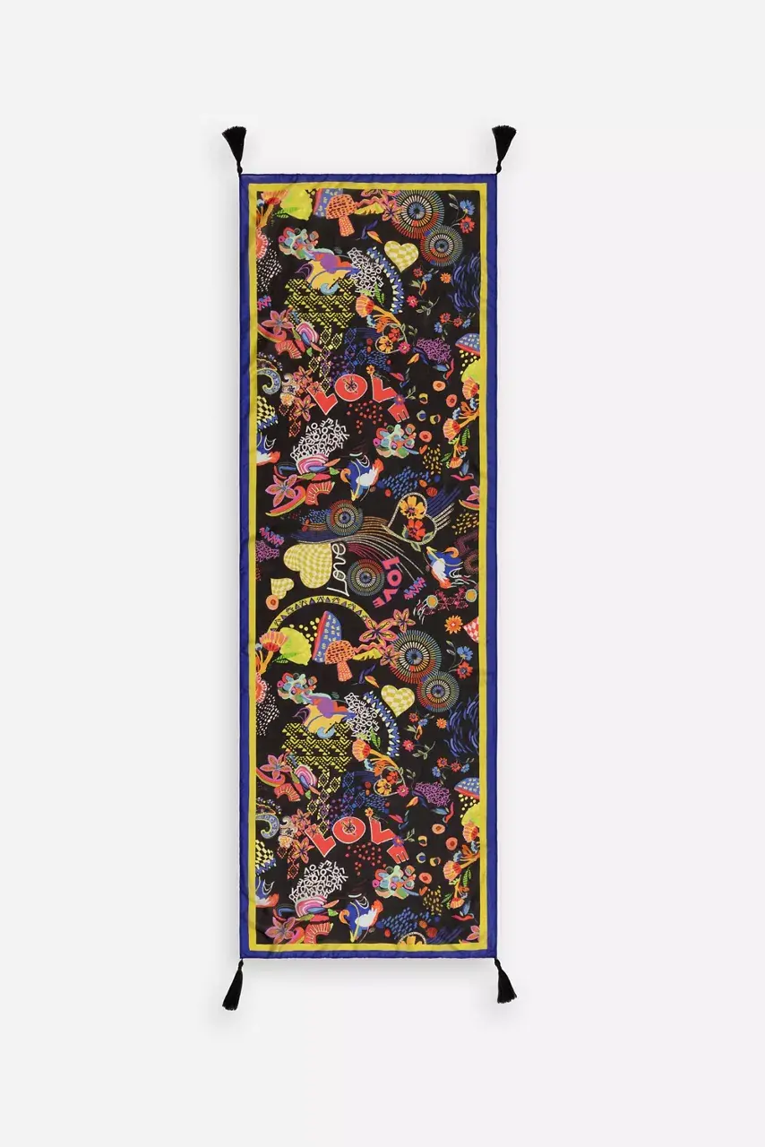 johnny was JENNY OBLONG SCARF Jenny Black Ground