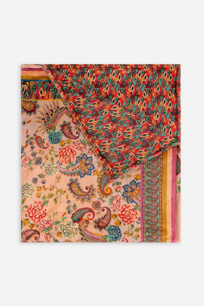 johnny was Laurel Canyon Cozy Blanket Magaly