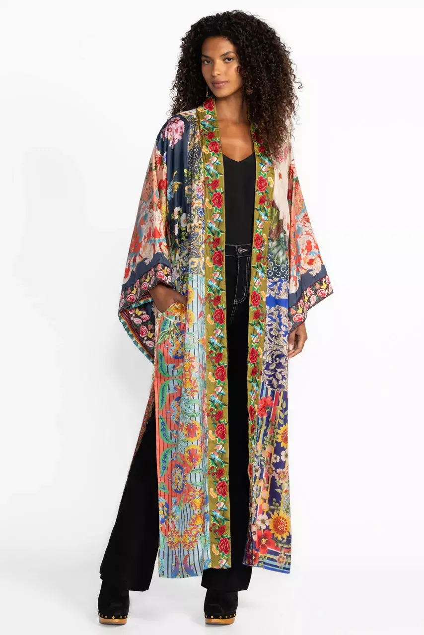 johnny was LONG KIMONO Thiodorah