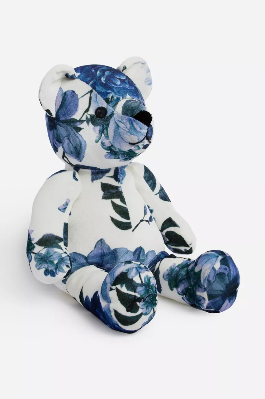 johnny was Pretty Dancer Bear Pretty Dancer