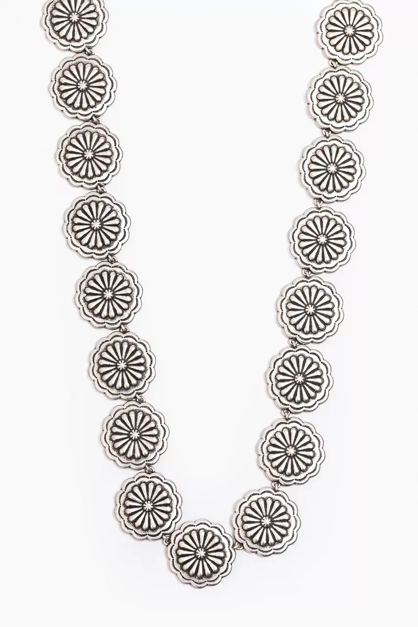 johnny was RIVER RANCH CONCHO NECKLACE Silver