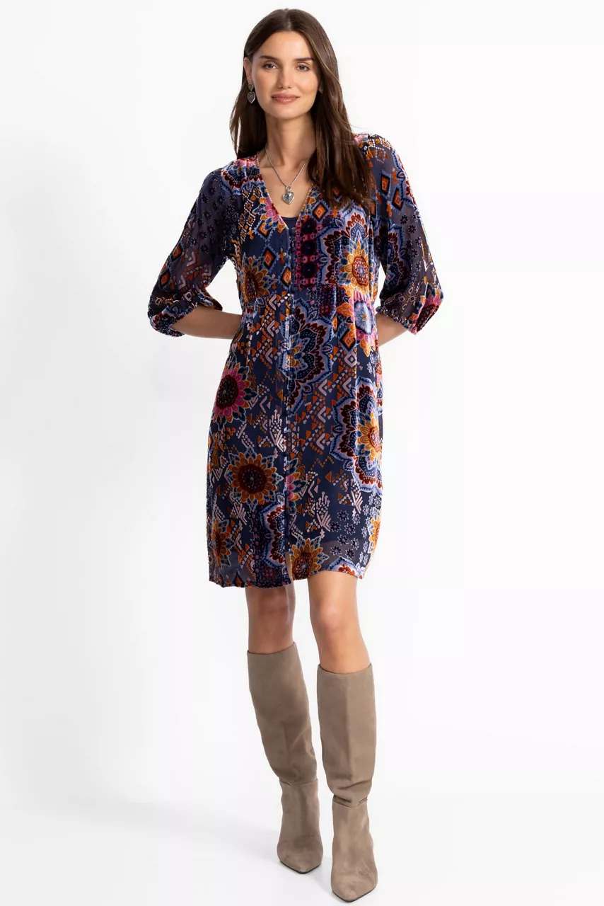 johnny was RYAN DRESS Sisi