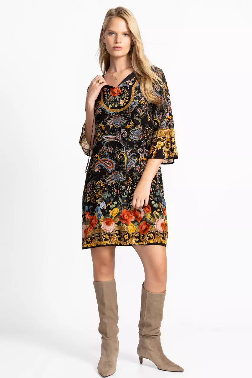 johnny was SOFIYA DRESS Leto