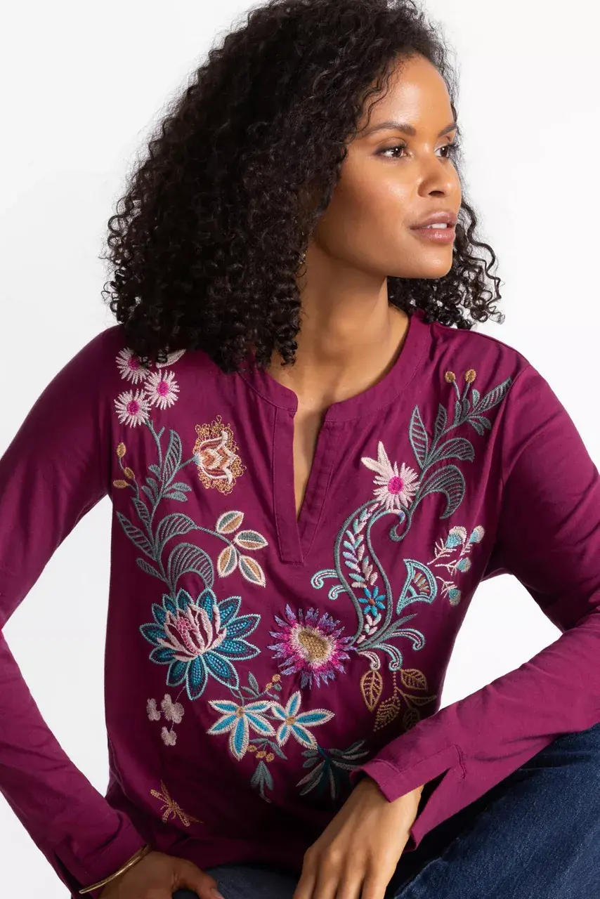 johnny was SPLIT JERSEY TEE Rose Wine