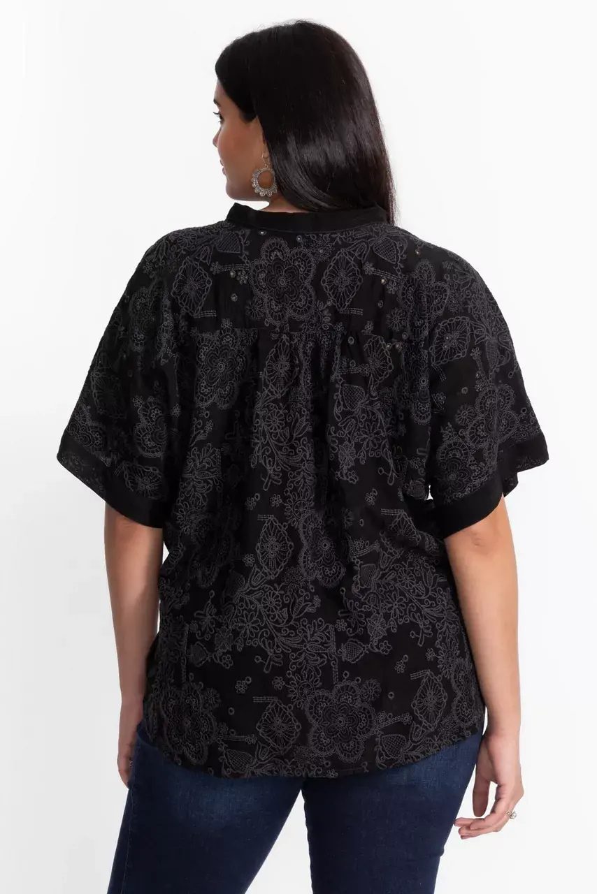 Johnny Was THE AUDREY SHORT SLEEVE SHIRT Black