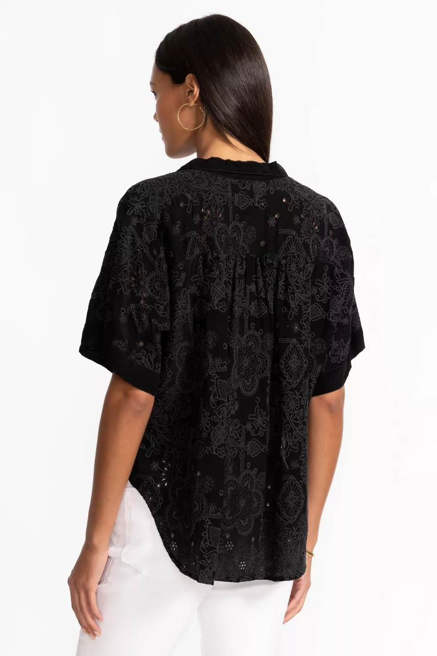 Johnny Was THE AUDREY SHORT SLEEVE SHIRT Black