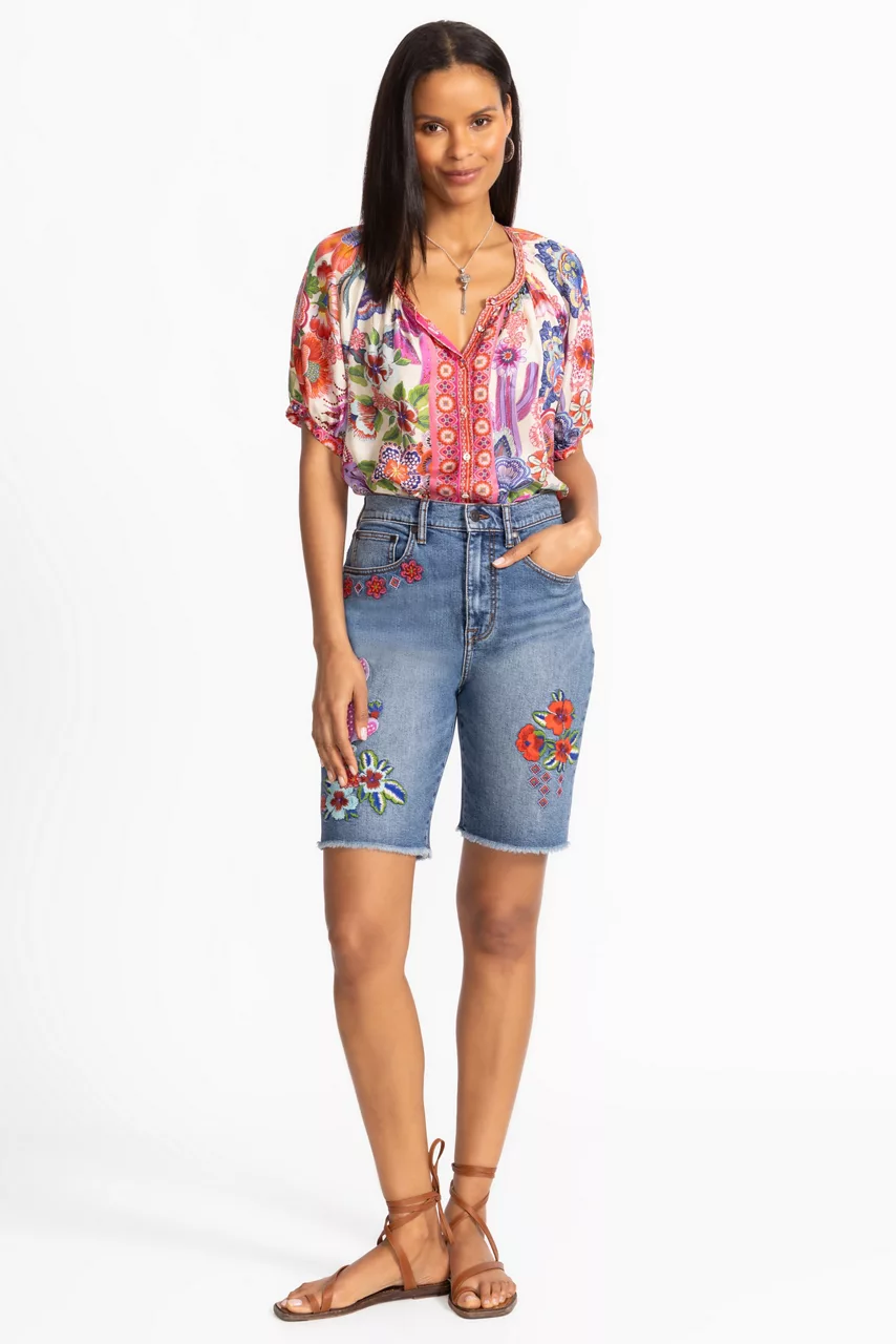 johnny was THE BERMUDA SHORT Medium Worn Wash