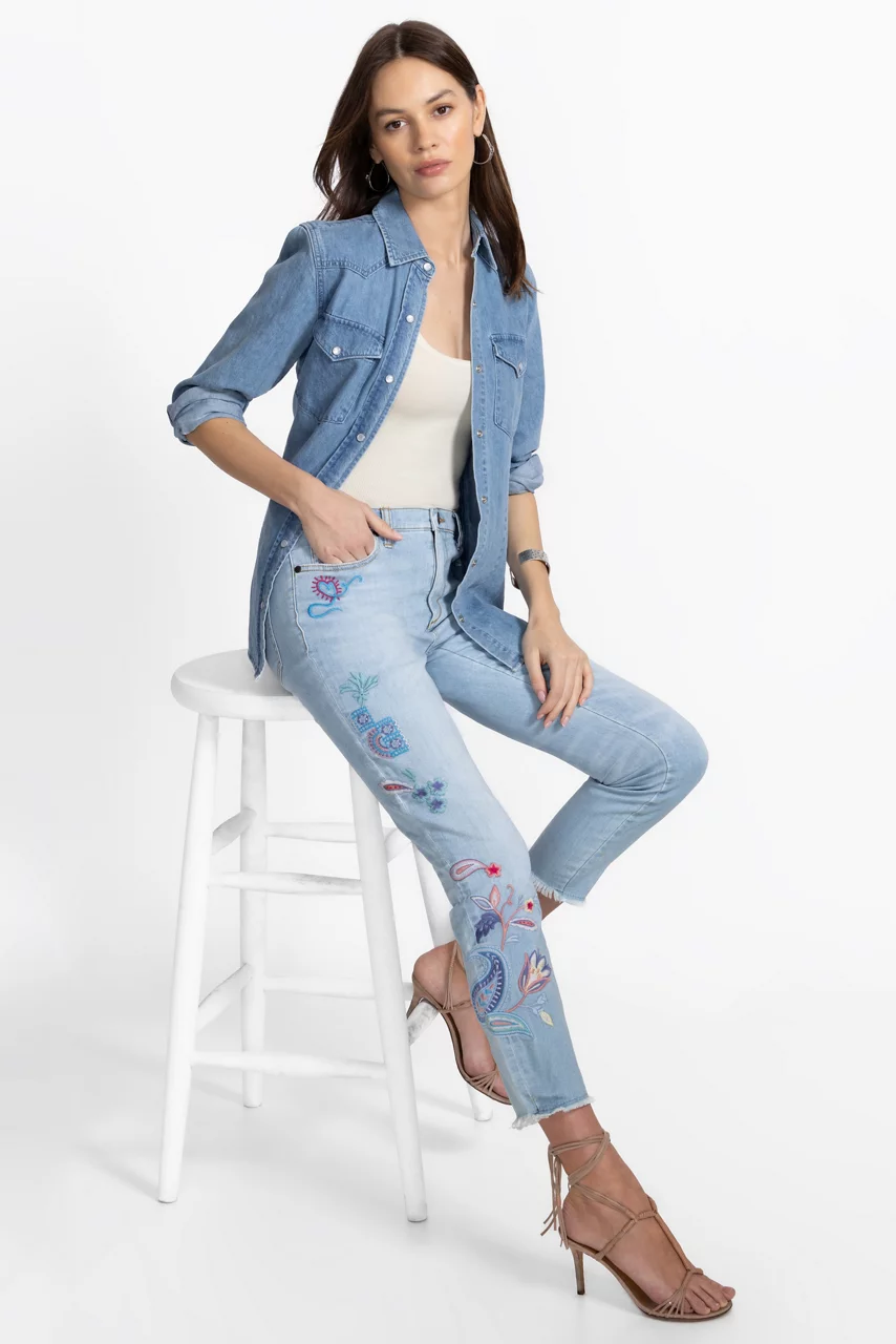 johnny was THE CROPPED SKINNY JEAN Medium Wash