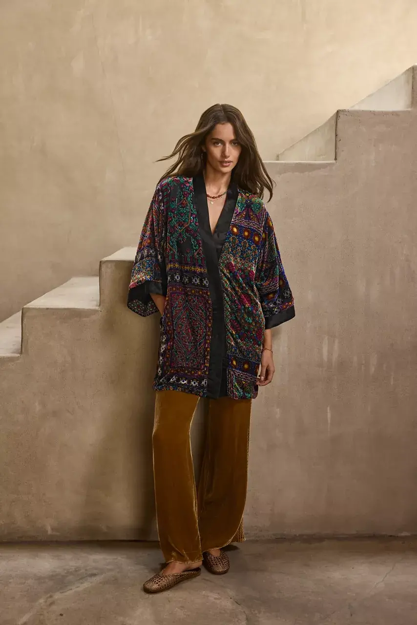 Johnny Was THE MAGGI SHORT KIMONO Black