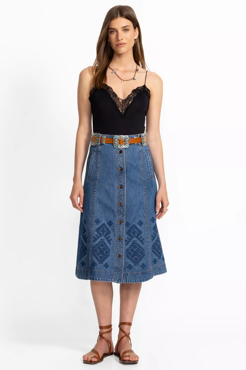 johnny was THE PANEL DENIM SKIRT Medium Wash
