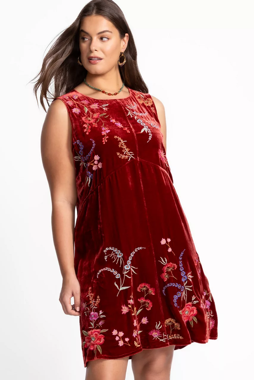 johnny was VELVET CHEVRON TANK DRESS Cranberry