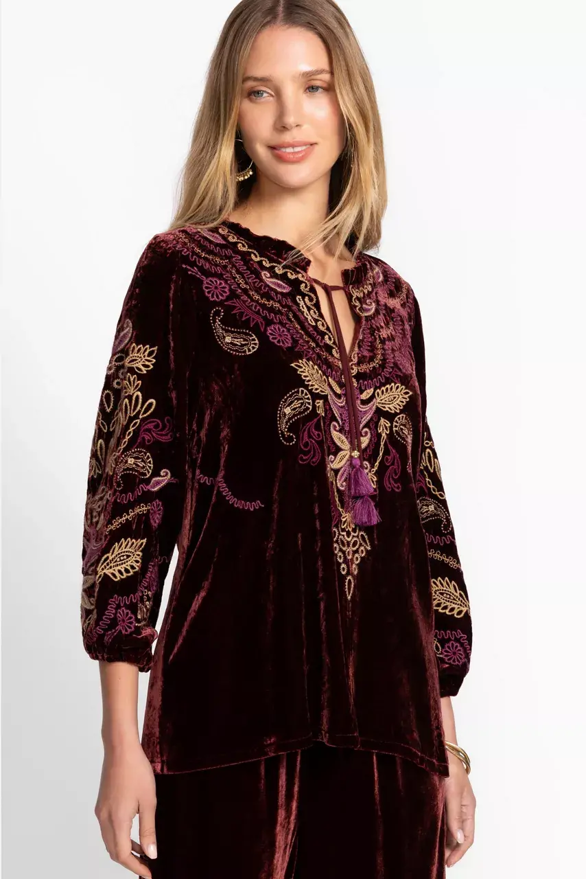 johnny was VELVET FIELD BLOUSE Blackberry