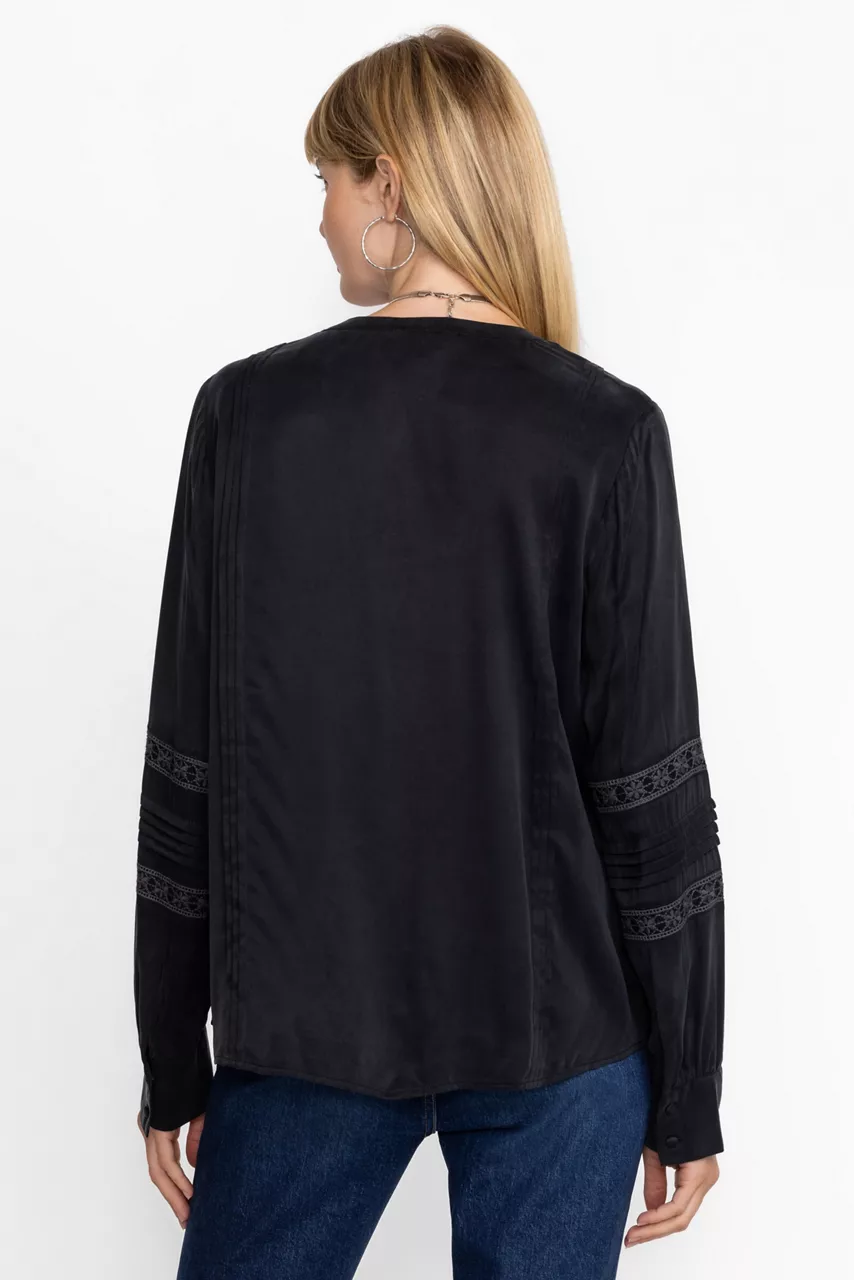 Johnny Was PLEATED BUTTON DOWN TOP WITH SHIRRING Black Beauty