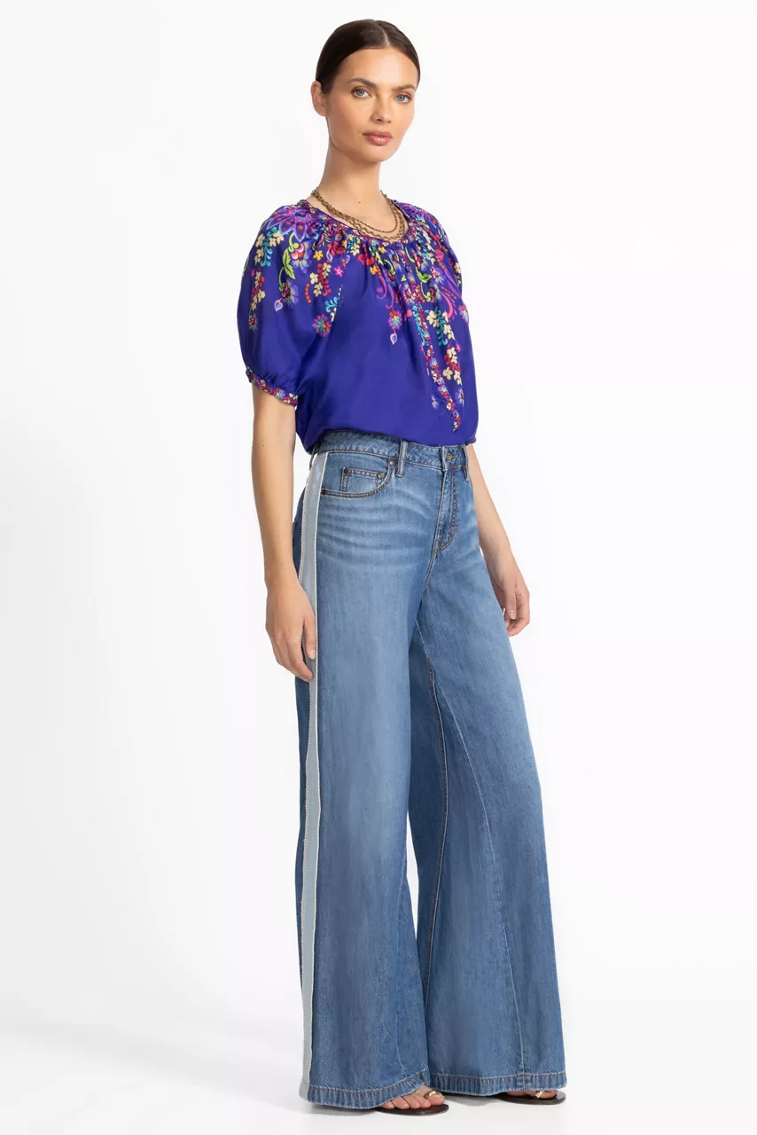 johnny was THE BLANKET STITCH WIDE LEG JEAN Medium Wash