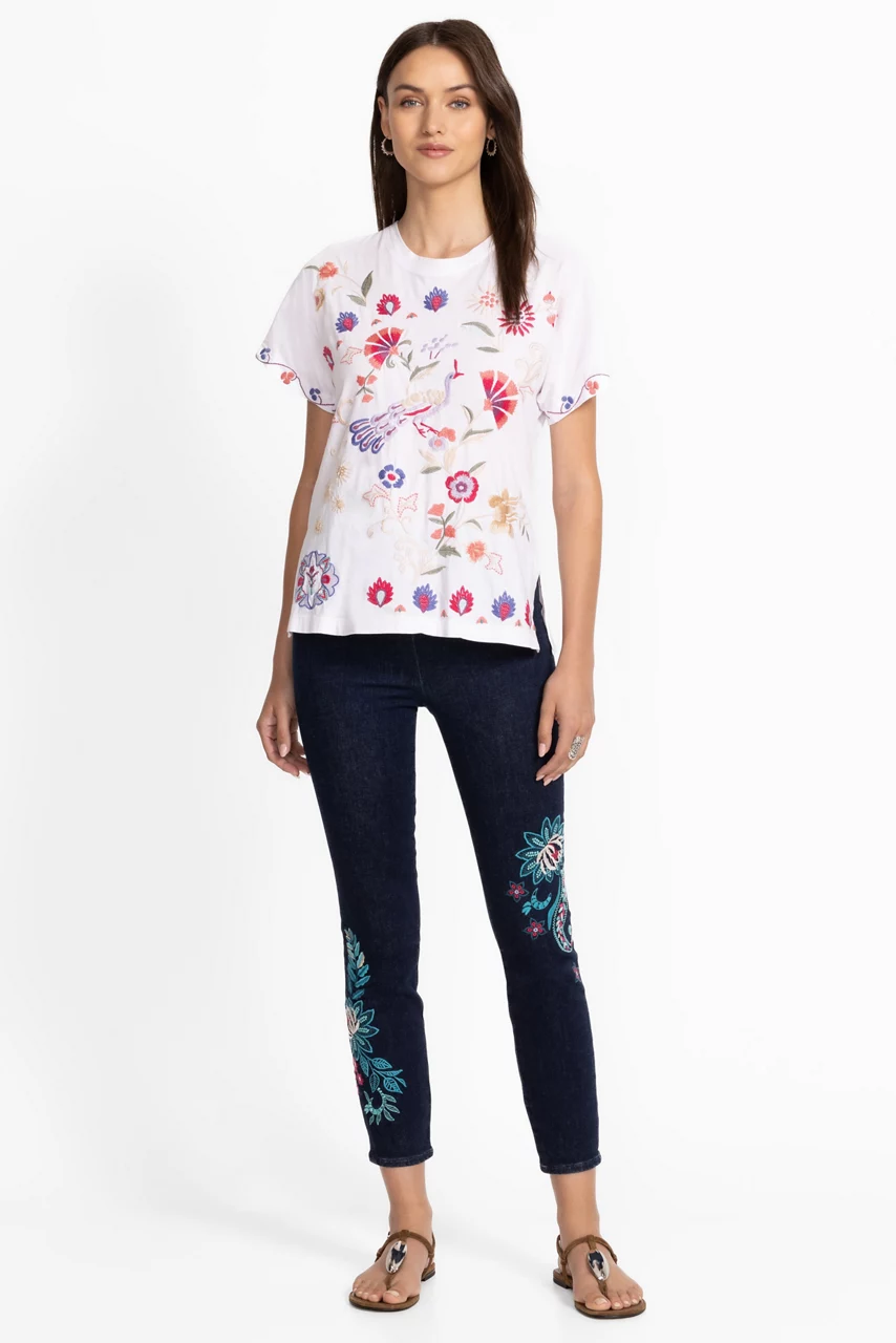 johnny was THE PULL ON CROPPED SKINNY JEAN Dark Wash