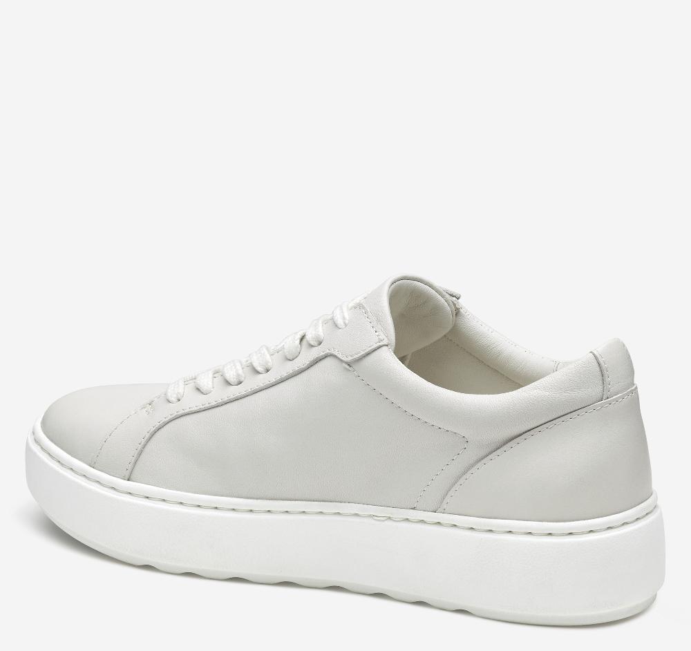 Johnston & Murphy Cammie Lace-Up White Tumbled Full Grain