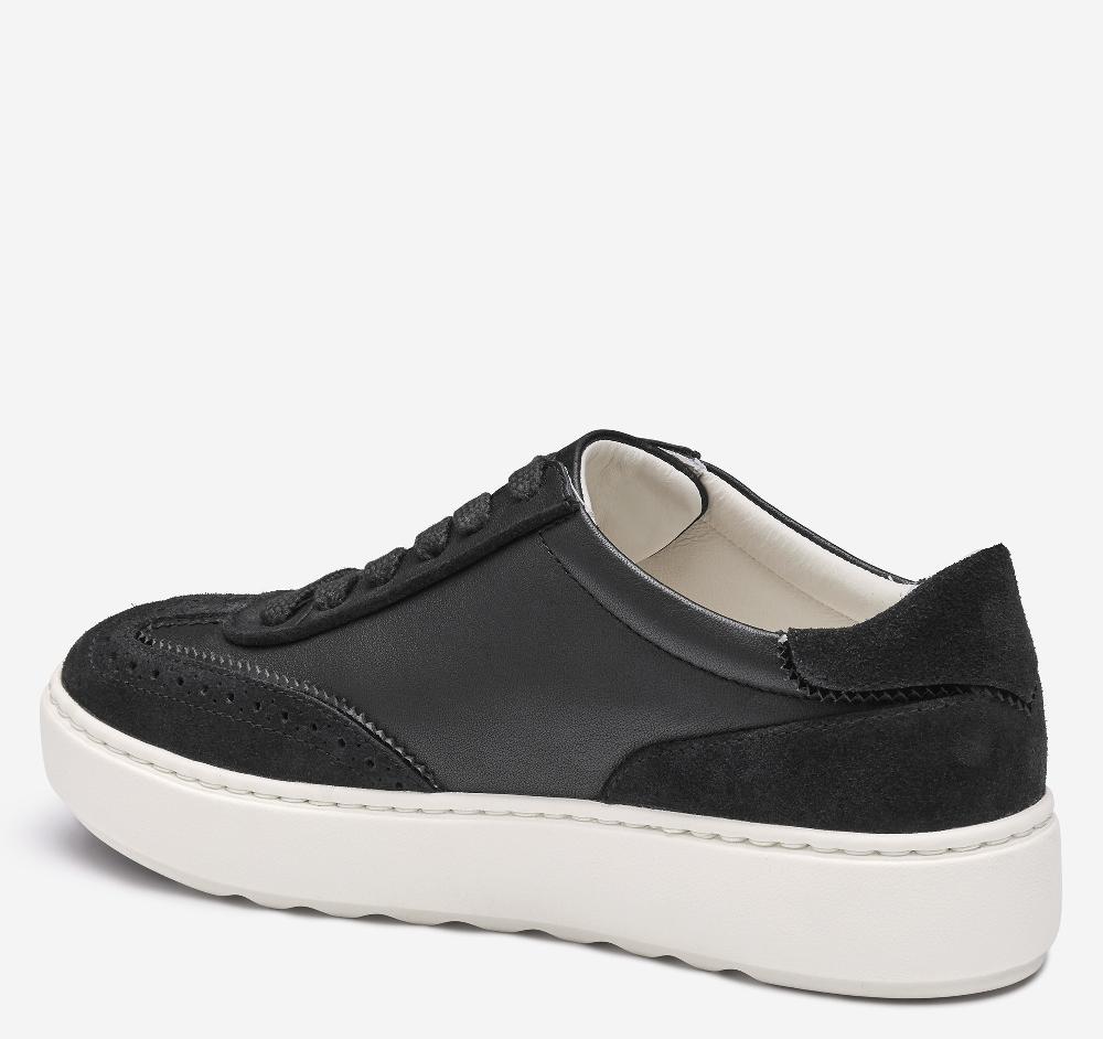 Johnston & Murphy Cammie T-Toe Lace-Up Black Glove Leather/Suede